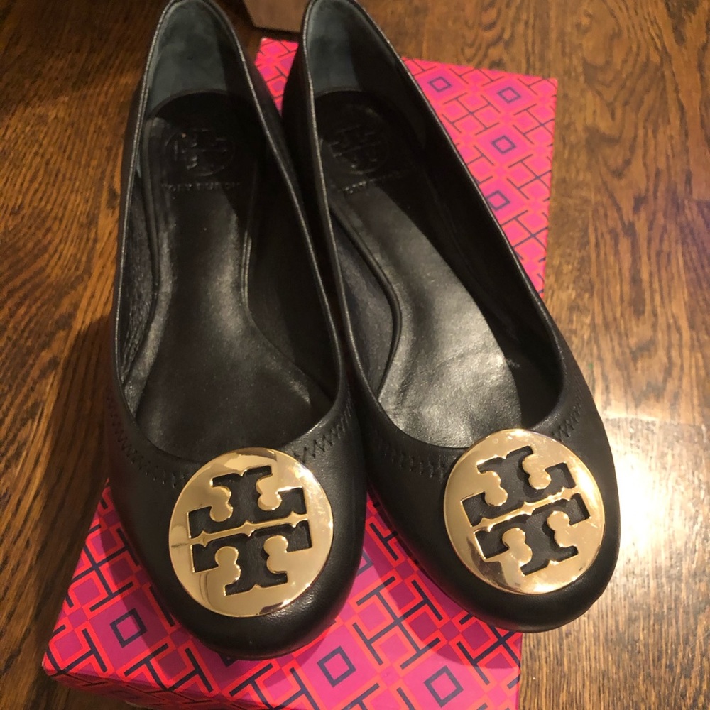 Tory Burch flats, black and gold, size 6 1/2